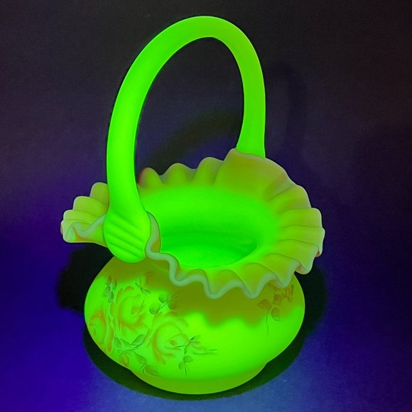 Vtg Fenton Burmese Uranium Custard Art Glass Basket Roses Pink Signed Glows 70s